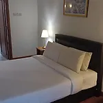 Kl New Apartment At Times Square