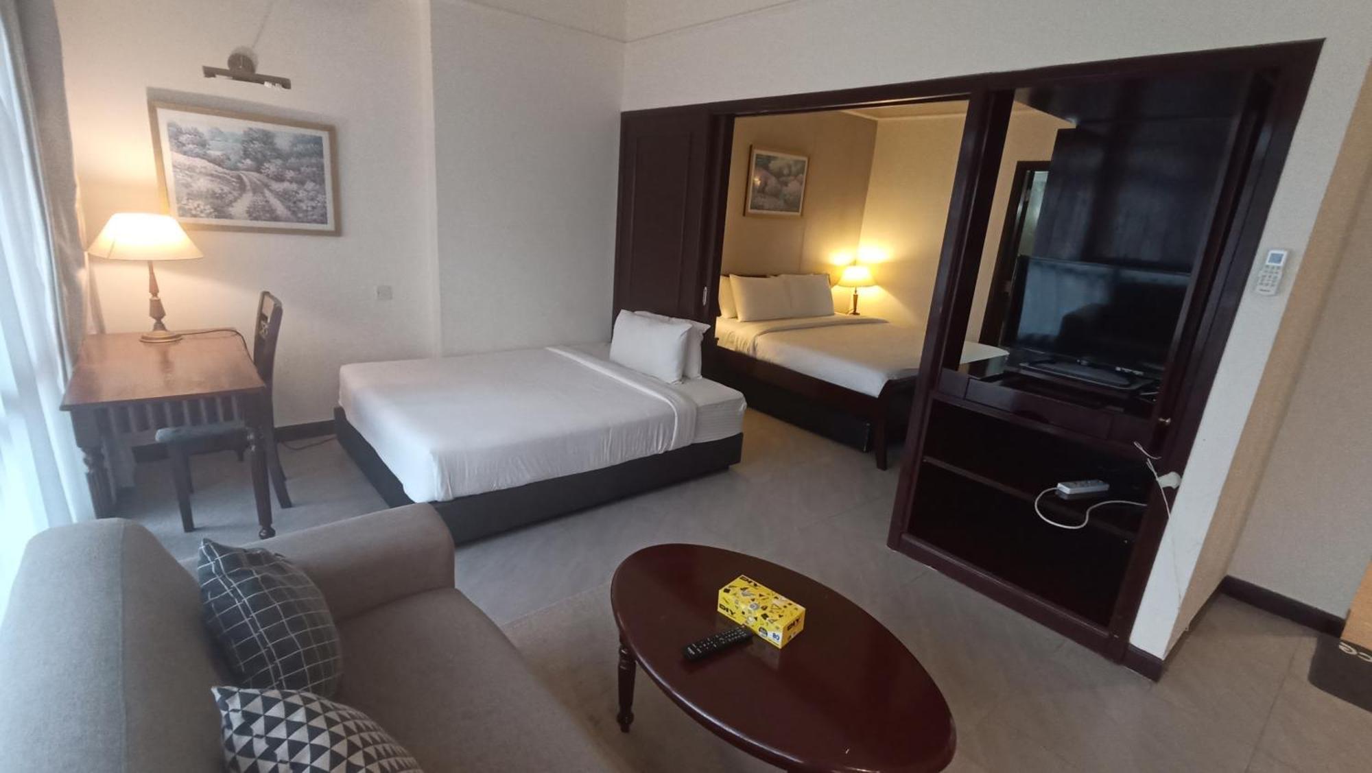 Apartment Kl New At Times Square